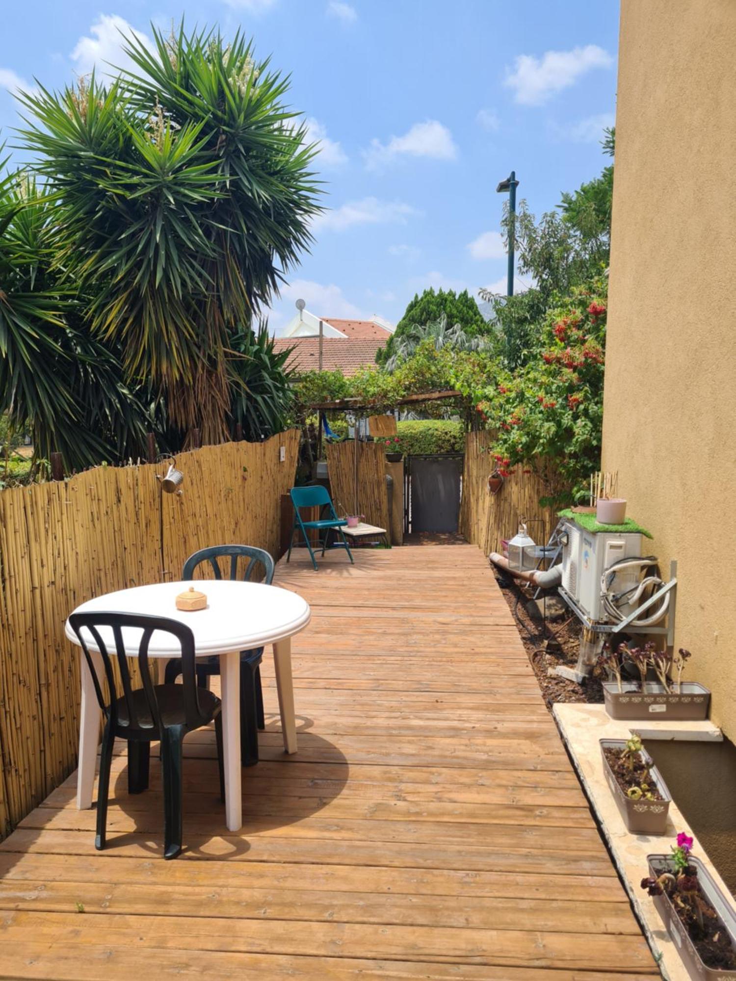 Apartamento בין הר למעיין Kfar Tavor Exterior foto